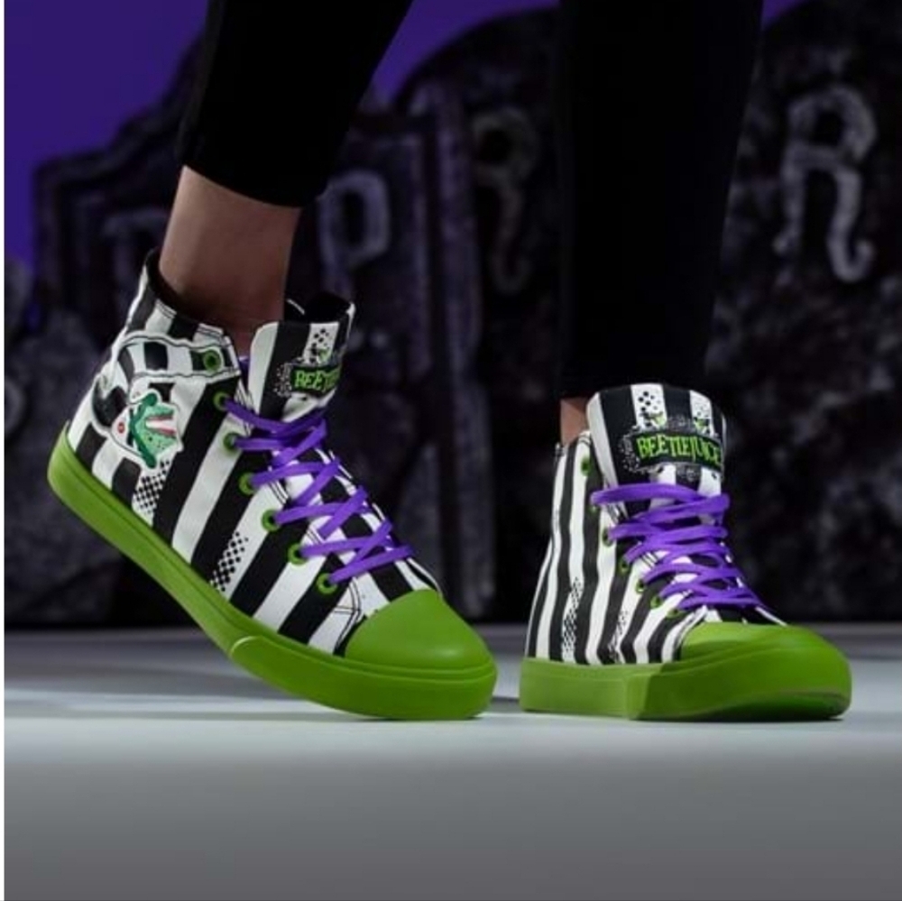 Unisex Striped Beetlejuice Sneakers men's 12 women's 14